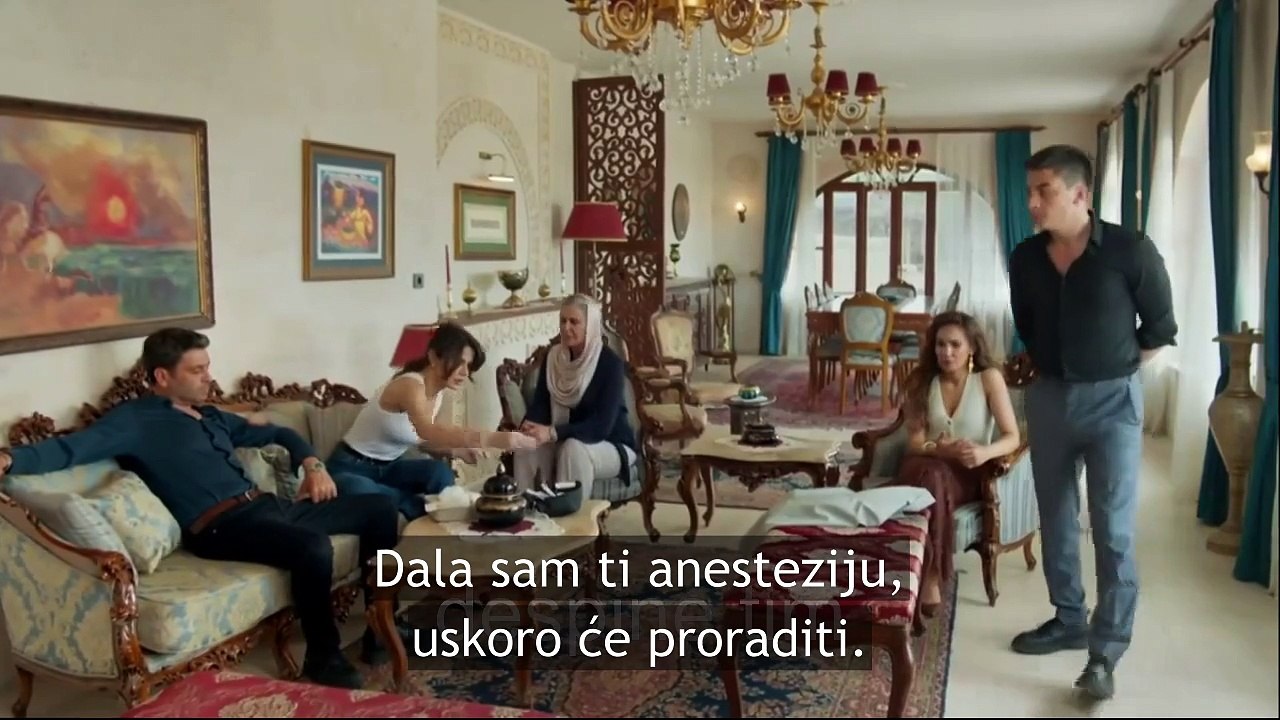 Daleki grad - 26. epizoda / Šta kukaš, kao da ti vadim metak