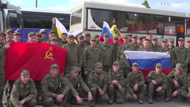 포로 교환 속 러시아, 우크라이나 대규모 공습 / YTN