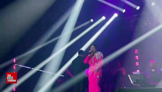 Sibel Can'ın Cahide konseri