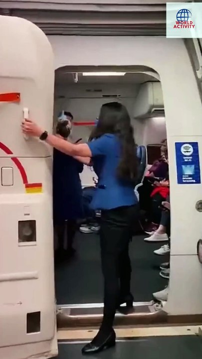 Why Is united airlines june 3 So Popular Right Now #trend #usa #airlines