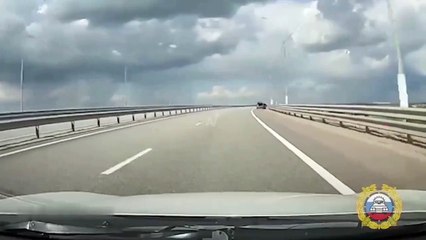 VIDEO: Niña de 10 años lucha por su vida tras ser atropellada al cruzar una carretera