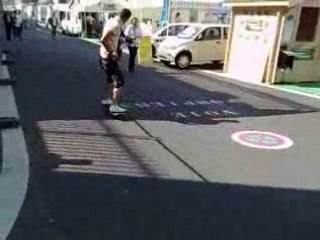 Street surfing Haykel