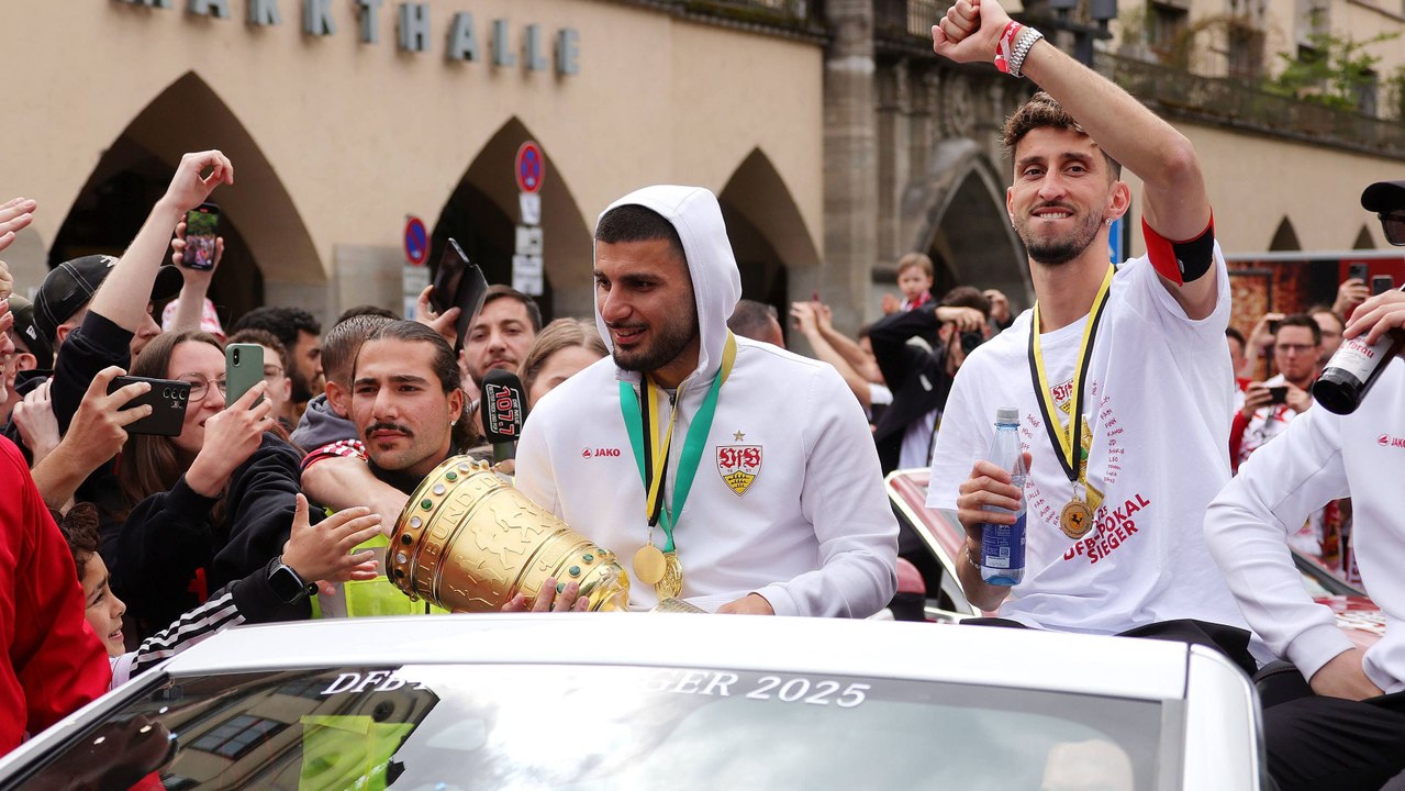 Im Video: 35.000 Stuttgarter feiern ihre Pokalhelden