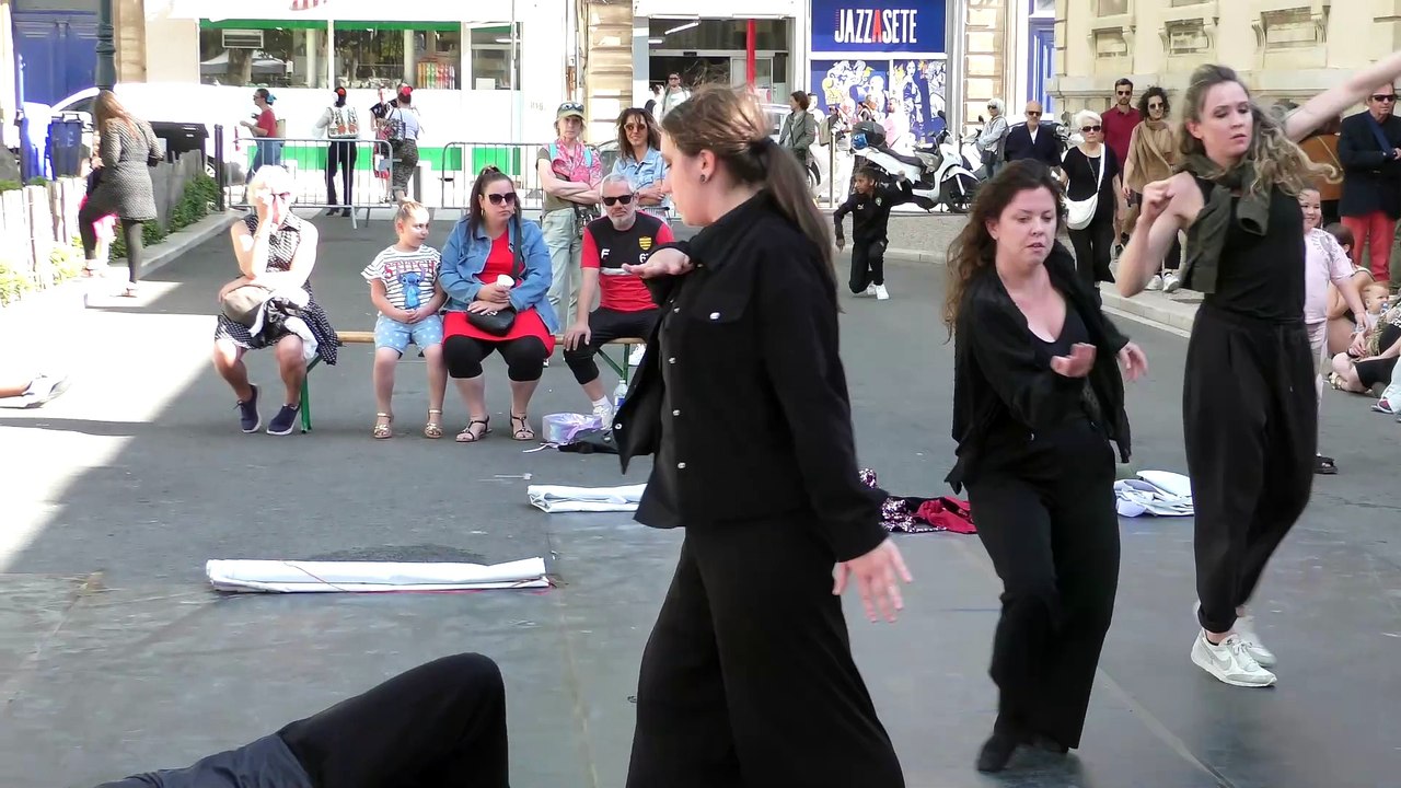 1 KM DE DANSE SETE ENLLACOS