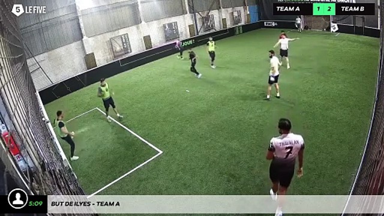 But de Ilyes - Team A