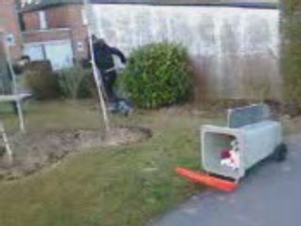 VID012
