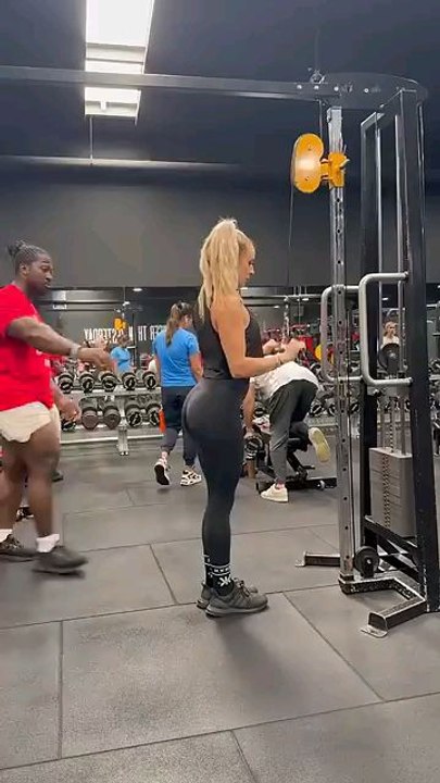 gym lovers tha hot