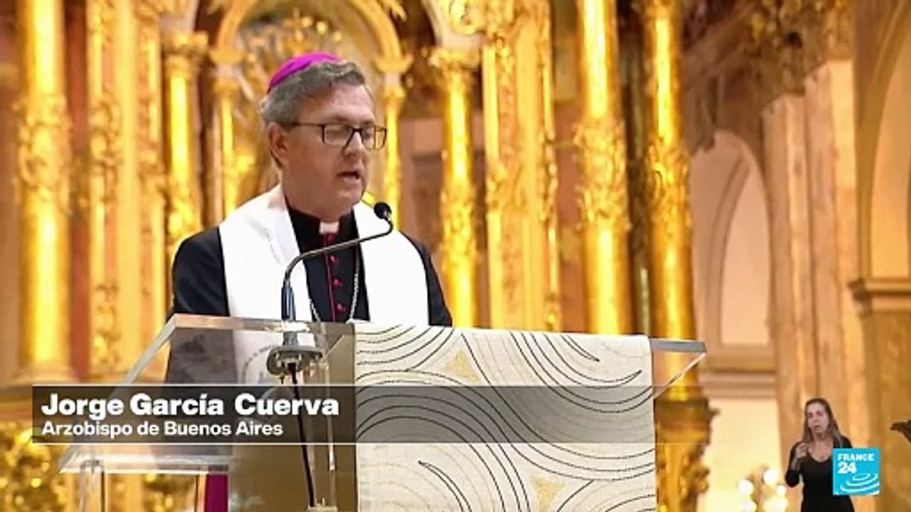 Arzobispo cuestiona al Gobierno argentino en una misa con Javier Milei presente
