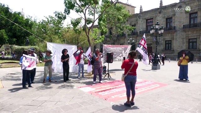 Maestros de Jalisco se solidarizan con la CNTE en mitin por mejores condiciones laborales