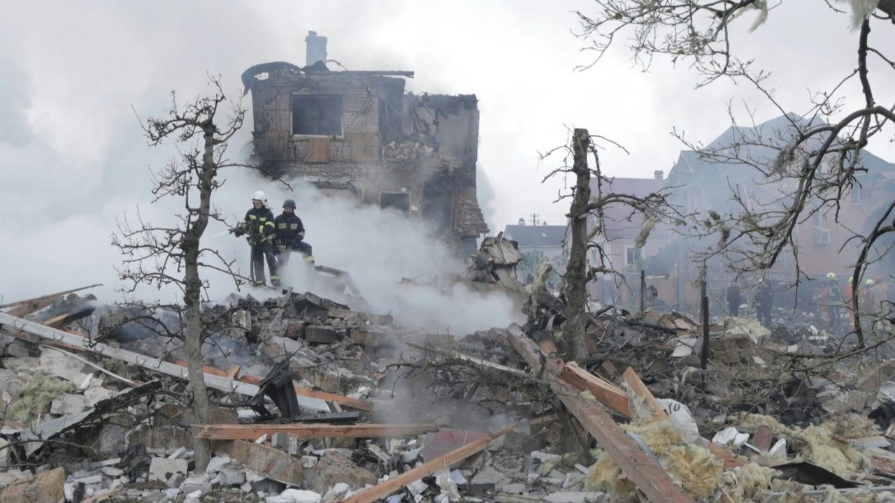 Ukraine: Massive russische Angriffe - Gefangenenaustausch beendet