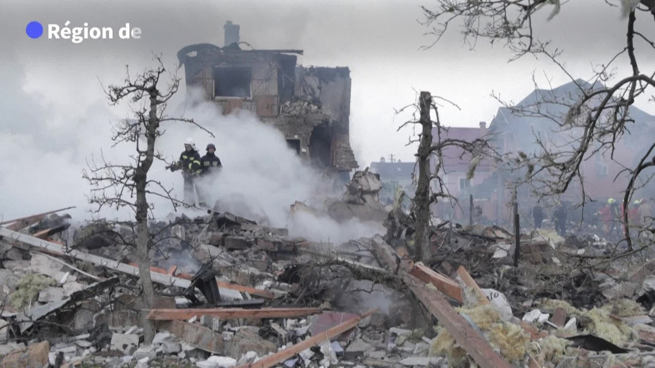 Guerre en Ukraine : une nouvelle attaque massive avant un dernier échange de prisonniers