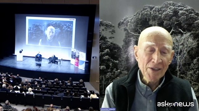 Addio Sebastiao Salgado, il grande fotografo che ha raccontato popoli, paesaggi e culture del mondo