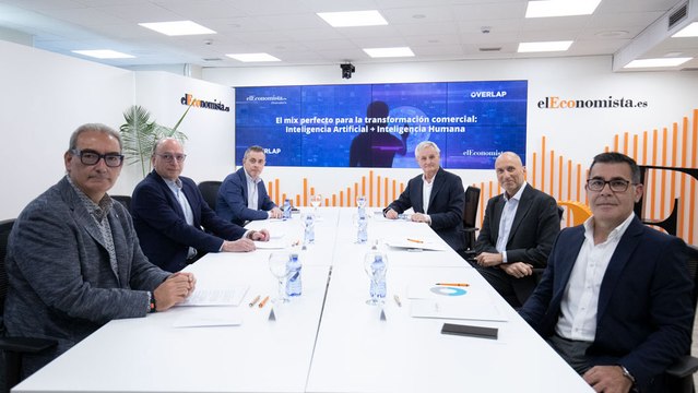 Observatorio El mix perfecto para la transformación comercial: Inteligencia Artificial + Inteligencia Humana - OVERLAP