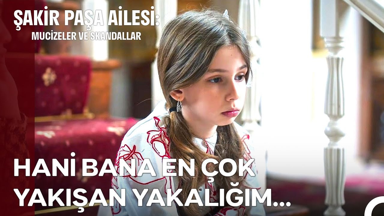 Alyoşa'yı Derinden Üzen Kayıp Pembe Yakalığı -  Şakir Paşa Ailesi; Mucizeler ve Skandallar