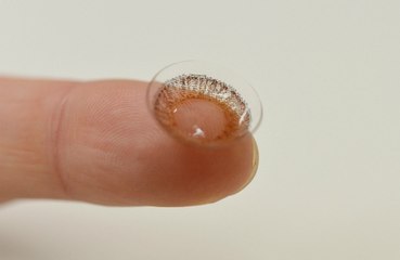 Scientists create see-in-the-dark contact lenses