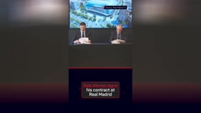 Xabi Alonso signs Real Madrid contract