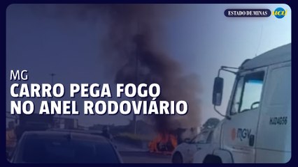 Carro pega fogo no Anel Rodoviário
