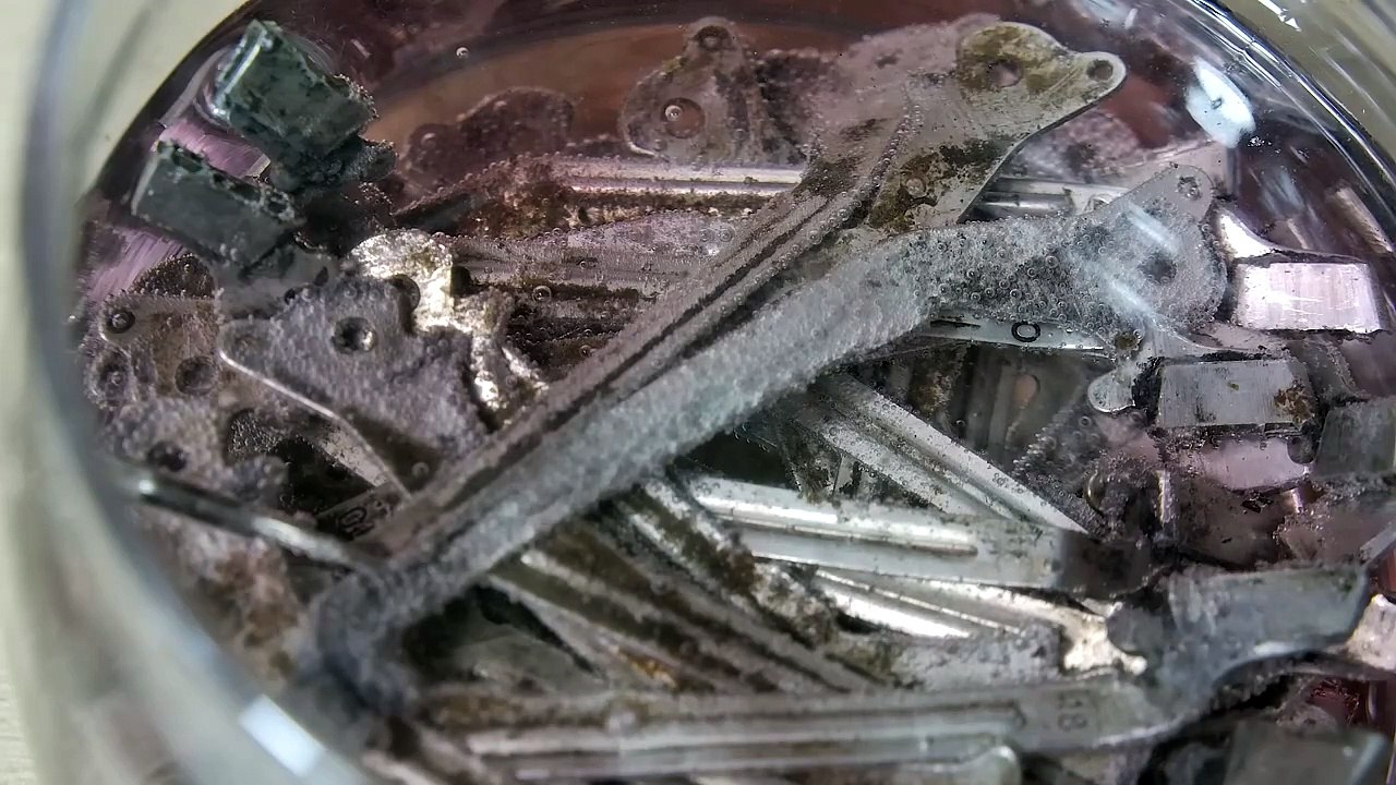 RESTORATION antique TYPEWRITER ＂Olympia＂ from 1949. Amazing Restoration of a RUSTY typewriter.