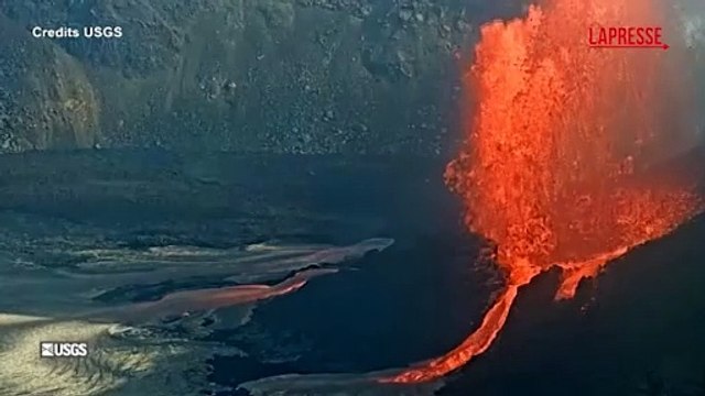 Il vulcano Kilauea erutta: le spettacolari immagini della lava