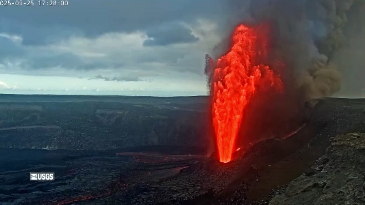 El volcán Kilauea entra en erupción en Hawái con fuentes de lava de hasta 300 metros de altura