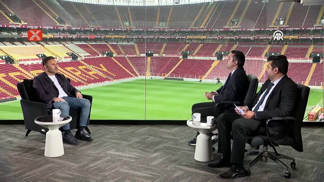 Okan Buruk: Galatasaray ile gönül bağım var