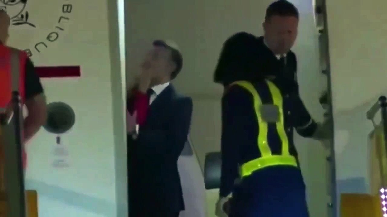 Emmanuel Macron recibe una cachetada de su esposa, Brigitte Macron