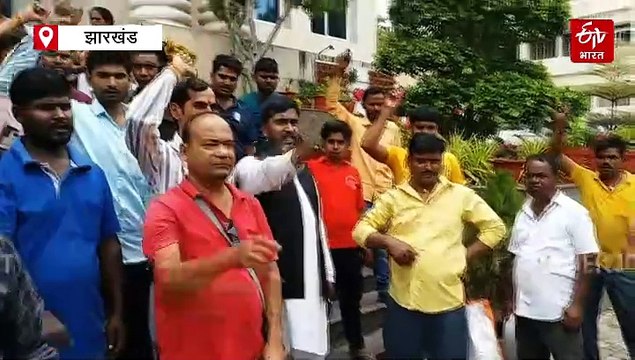 मोरहाबादी वेंडर मार्केट विवाद: फुटपाथ दुकानदारों ने नगर निगम के खिलाफ खोला मोर्चा, लॉटरी प्रक्रिया पर उठाए सवाल