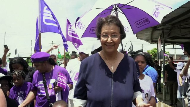 Surinam elige parlamento sin mayoría y empiezan negociaciones para formar gobierno