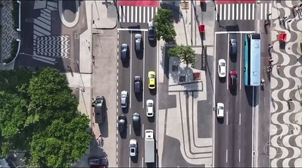 Bella Campos se emociona ao falar sobre críticas