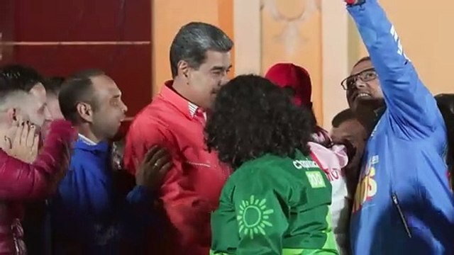 Maduro consolida poder na Venezuela com vitória em eleições sem oposição