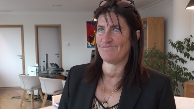 Si on ne change rien, c'est la mort assurée des médias de proximité estime la ministre des Médias Jacqueline Galant