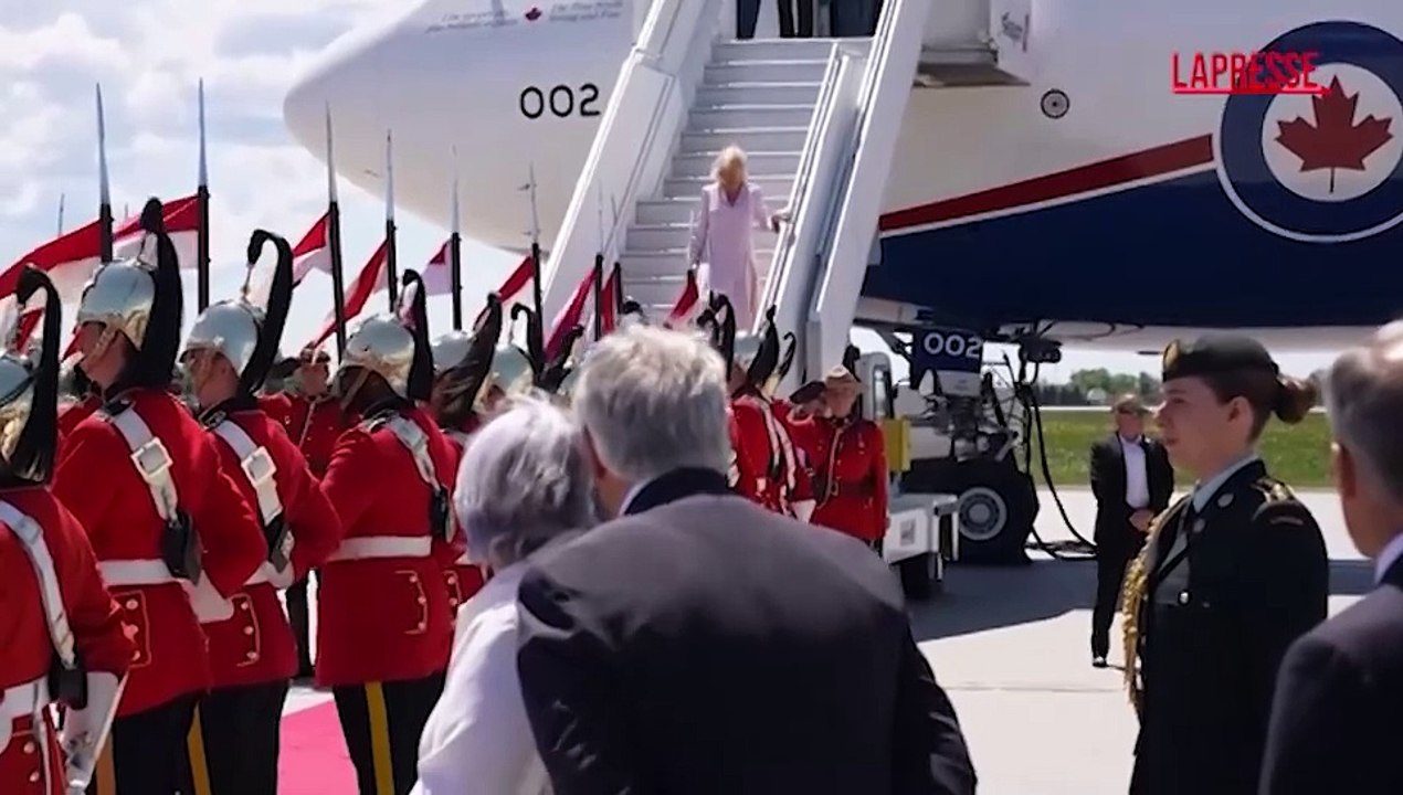 Re Carlo e la regina Camilla arrivano a Ottawa in vista dell'apertura del Parlamento