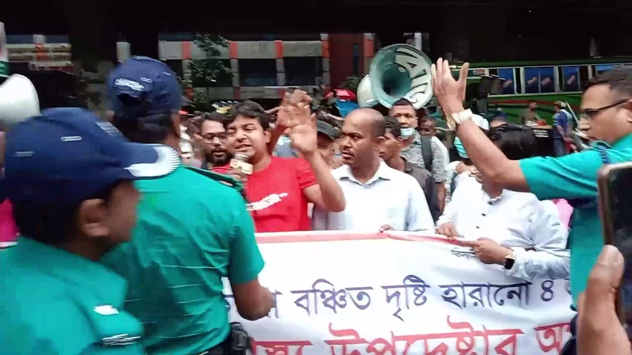 আমরা দাড়াই দাড়াইয় চিল্লামু,গালি দিবে আপনাদের কোন সমস্যা আছে-তারেক