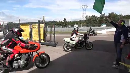 ديجون الفرنسية تستقطب الدراجات النارية القديمة و30 ألفا من هواتها