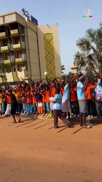 Dakar ✈️ Bissau | Retour en images sur le départ et l’arrivée du Président Faye à Bissau pour sa visite d’État.