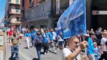 Napoli - CALCIO. TIFOSI NAPOLI AFFOLLANO STRADE VERSO LUNGOMARE PER FESTA SCUDETTO (26.05.25)