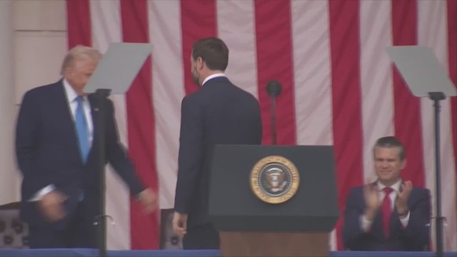 Trump’s hilarious praise for Pete Hegseth during Memorial Day speech at Arlington Cemetery
