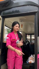 pramugari cantik bus pariwisata Indonesia