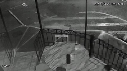 Criminosos assaltam clientes em bar de Fortaleza