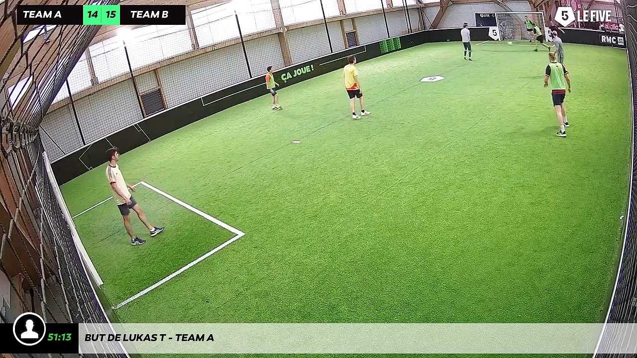 But de Lukas T - Team A