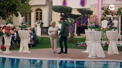 Destinos cruzados: Toprak está casi, casi claro; Fidan llora al ver a su hijo vestido para la boda