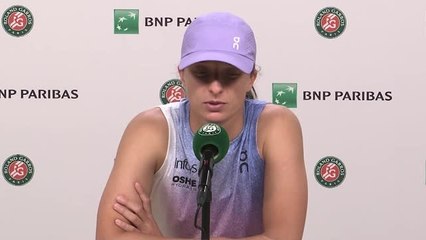 Roland-Garros - Swiatek ravie d'avoir pu assister à la cérémonie en l'honneur du "GOAT" Nadal