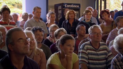 Der Unternehmer, das Dorf und die Künstler | movie | 2025 | Official Trailer