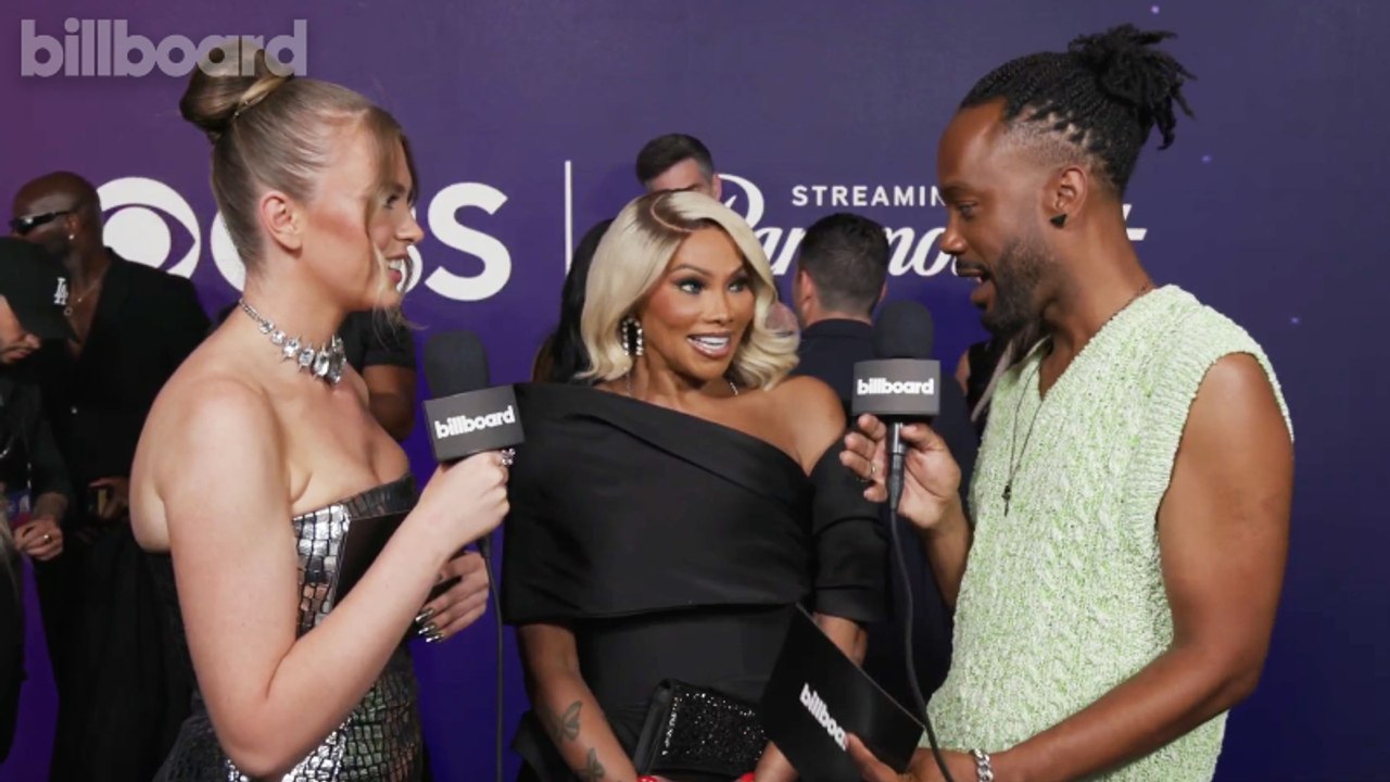 Salt-N-Pepa On Being Inducted Into Rock & Roll Hall of Fame & More | AMAs 2025