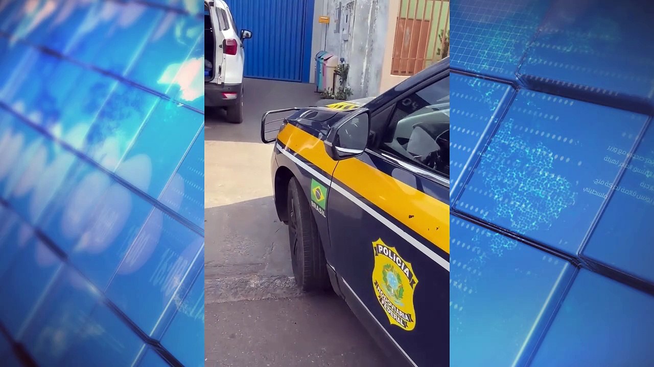 PRF apreende 103 quilos de maconha em carro furtado após perseguição entre Cruzeiro do Sul e Colorado