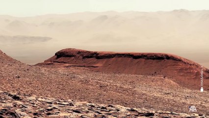 NASA'nın Mars'taki Curiosity Gezgini'nin Sharp Dağı'nda çektiği görüntü paylaşıldı
