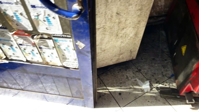 6 Oto lastik tamiri patlak teker Beşiktaş Şişli Mecidiyeköy Sinan Usta 30 yıllık usta tel aşağıda