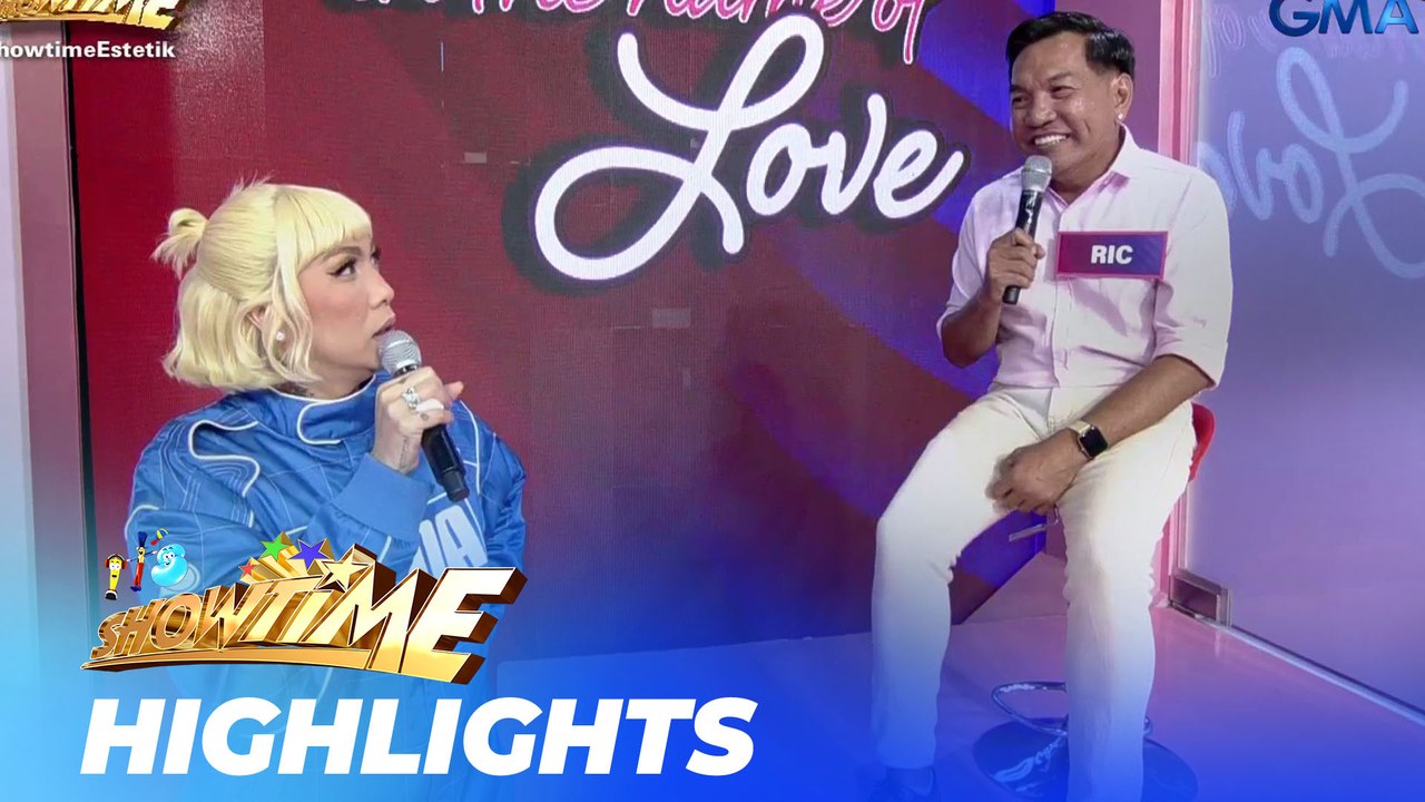 It's Showtime: TATLONG BABAE, PINAGSABAY-SABAY NI MATCHMATE RIC?! (Step In The Name Of Love)