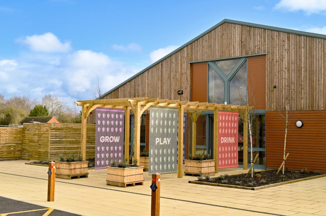 Hockerhill Playbarn, West Midlands