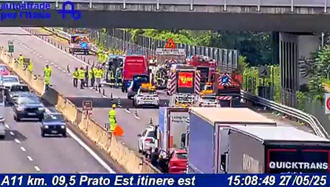 Incidente mortale in A11, tratto chiuso e traffico bloccato